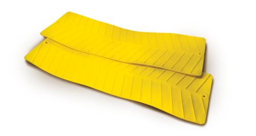 Maypole Pair Of Yellow Grip Mats (Anti Slip) for escaping muddy fields MP536 - Maypole536.jpg