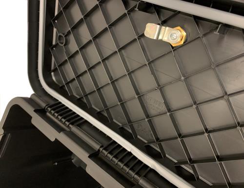 Maypole Medium Lockable Plastic Toolbox for ALKO (Heavy Duty) MP62275 - Maypole62255_75_inside.jpg