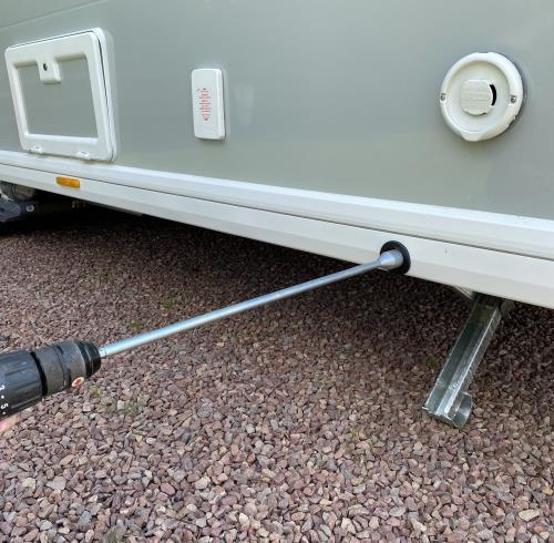 Maypole 50cm (20 Inch)  Leg Winding Extended Socket / Extension MP76320 - Maypole76320_in_use.jpg